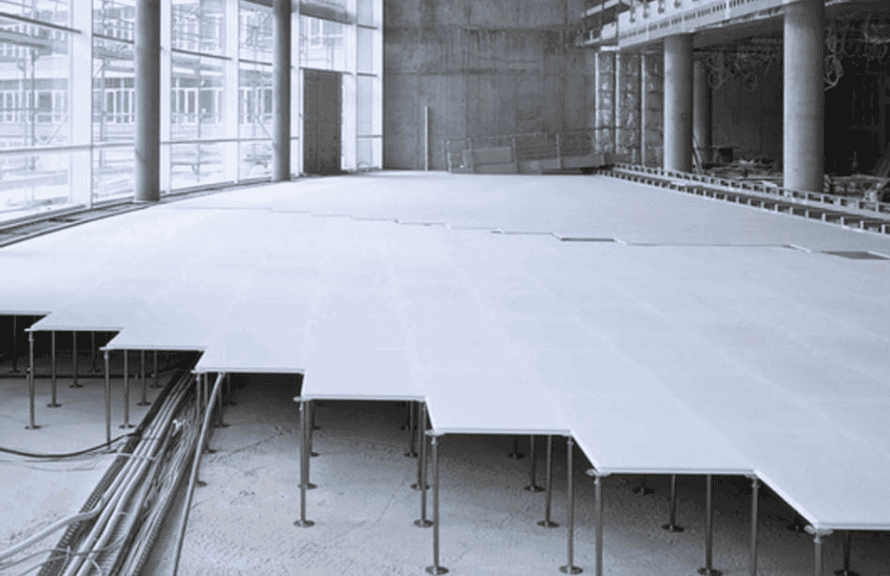 Pisos Elevados em Prédios Comerciais